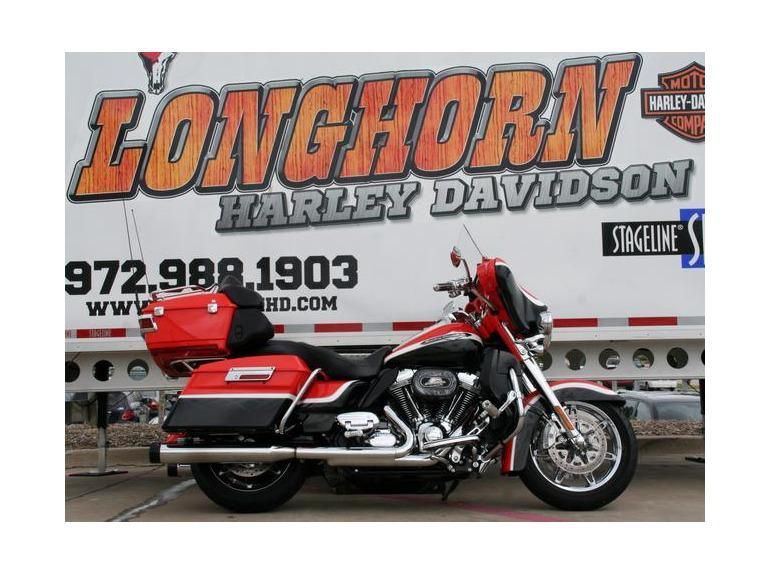 2012 Harley-Davidson FLHTCUSE7 - Screamin' Eagle Ultra Classi Standard 