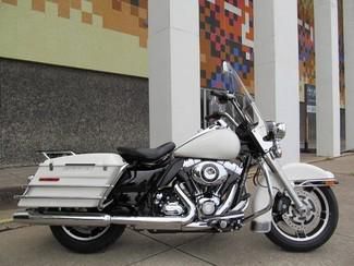2011 White Harley FLHRP Police Roadking, Fully serviced, fast and ready to go