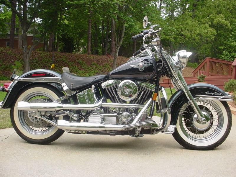 1995 Harley Davidson Heritage Softail Nostalgia