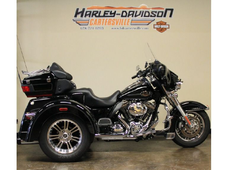 2012 Harley-Davidson FLHTCUTG Tri Glide Ultra Classic 