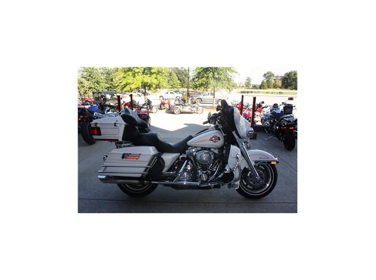 2007 Harley-Davidson FLHTCU Electra Glide Ultra Classic 