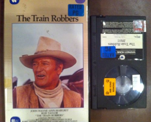 TRAIN ROBBERS - JOHN WAYNE - BIG BOX Clamshell - Original Release - Beta