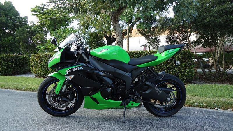 2012 kawasaki ninja zx-6r street motor cycle 599 cc save thousands show room new