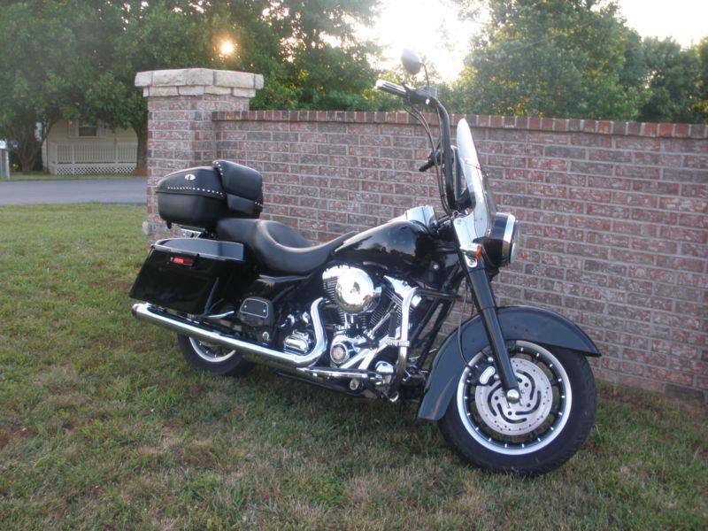 2001 Harley Davidson Road King FLHRCI (Converted to Carbureted)