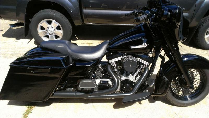 Black 1998 Harley Davidson Electra Glide