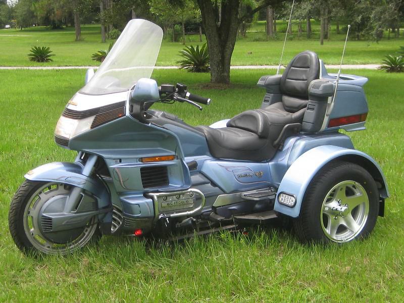 Richland roadster motorcycle trike conversion kit and honda goldwing 1990 !!!