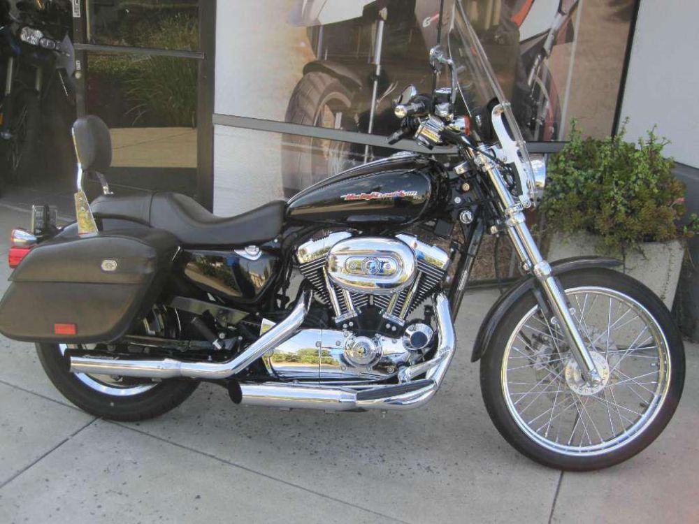 2005 Harley-Davidson Sportster XL 1200 Custom Cruiser 