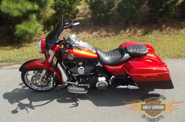 2014 Harley-Davidson FLHRSE Touring 