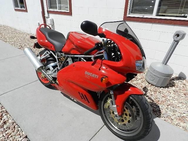 2002 Ducati 900SS 