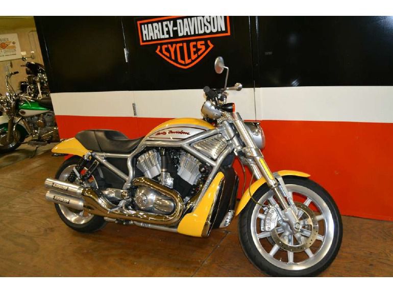 2006 Harley-Davidson VRSCR Street Rod 