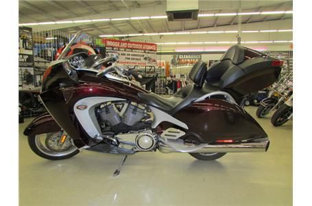 2009 Victory VISION TOUR Touring 