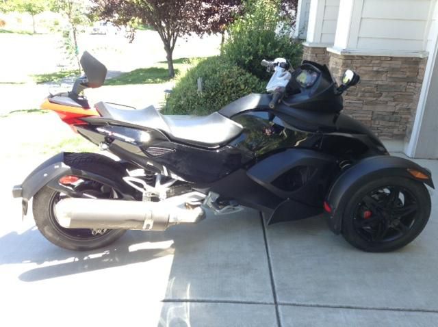 2010 can-am spyder rs - 5 speed black