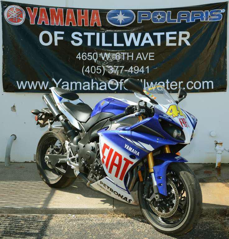2010 Yamaha YZF-R1 LE Sportbike 