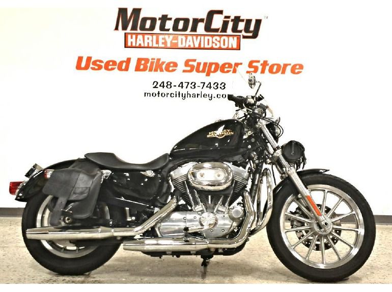 2010 Harley-Davidson Sportster 883 Low 
