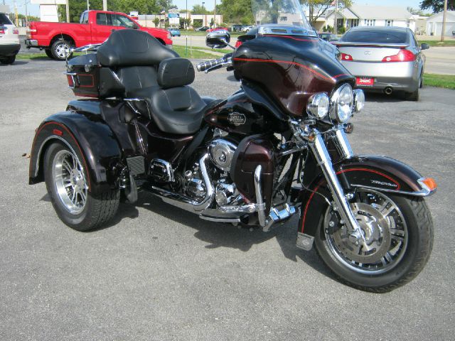 Used 2011 Harley Davidson Tri Glide for sale.