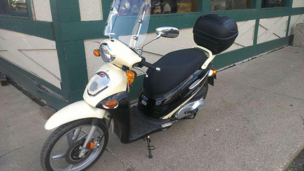 2012 kymco people 150  scooter 