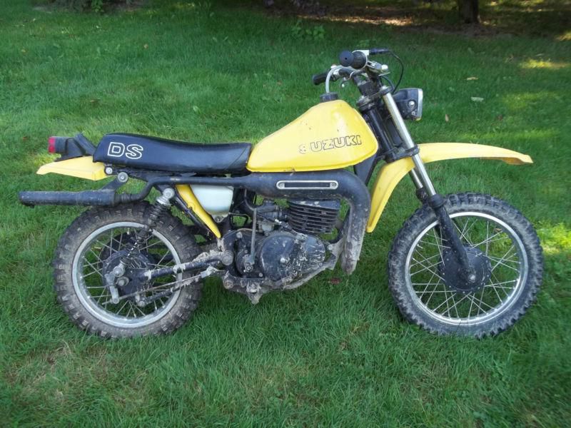 1982 Suzuki DS 80 motorcycle / dirtbike similar to xr or crf. original condition