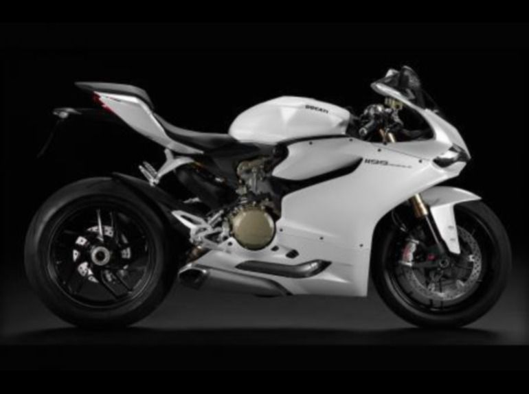 2013 Ducati Superbike 1199 Panigale 