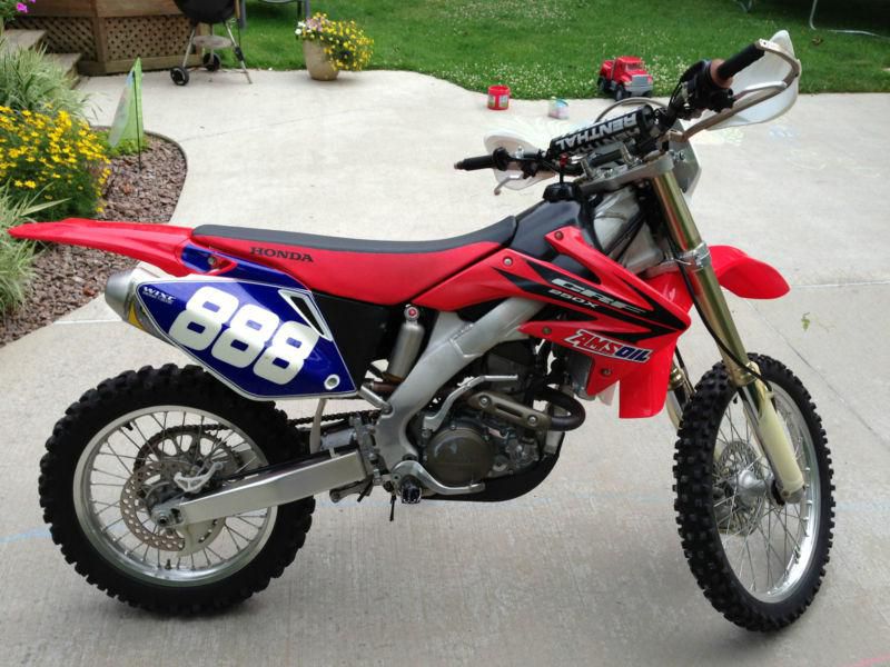 2006 HONDA CRF250X- CRF 250 X VERY LOW HOURS-EXCELLENT CONDITION