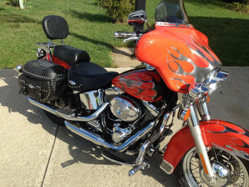 2005 heritage softail classic with fairing and stereo