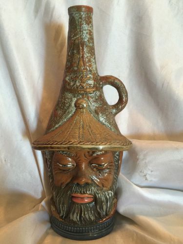 1979 Casa Vento Chinese Warlord Collectible Wine Bottle &#034;Faces of the World&#034;