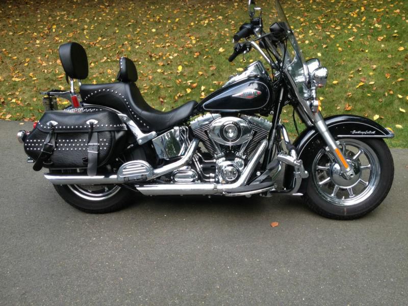 Like New - Low Low Miles Heritage Softail Classic