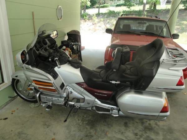 2005 Honda Goldwing 1800 with ABS