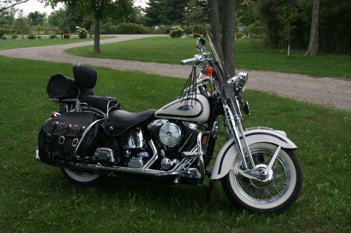 Harley-Davidson: Softail