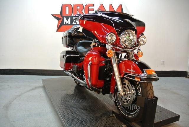 2010 Harley-Davidson Ultra Limited FLHTK Cruiser 