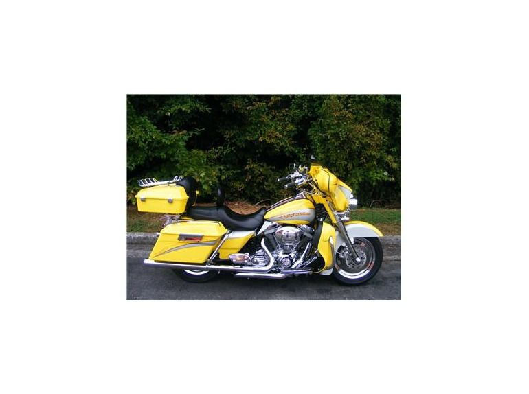 2005 Harley-Davidson FLHT - ELECTRA GLIDE 