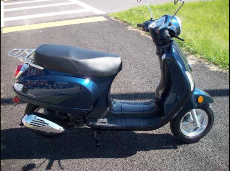 2012 LUCKY 50 Scooter 