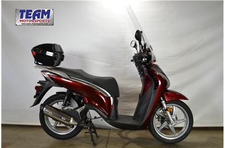 2010 Honda SH150 Moped 