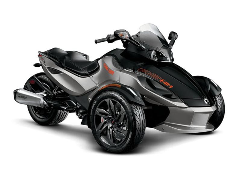2013 Can-Am Spyder® RS-S SE5 Sportbike 