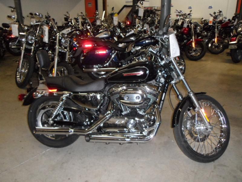 2010 Harley-Davidson XL1200C - Sportster 1200 Custom Sportbike 