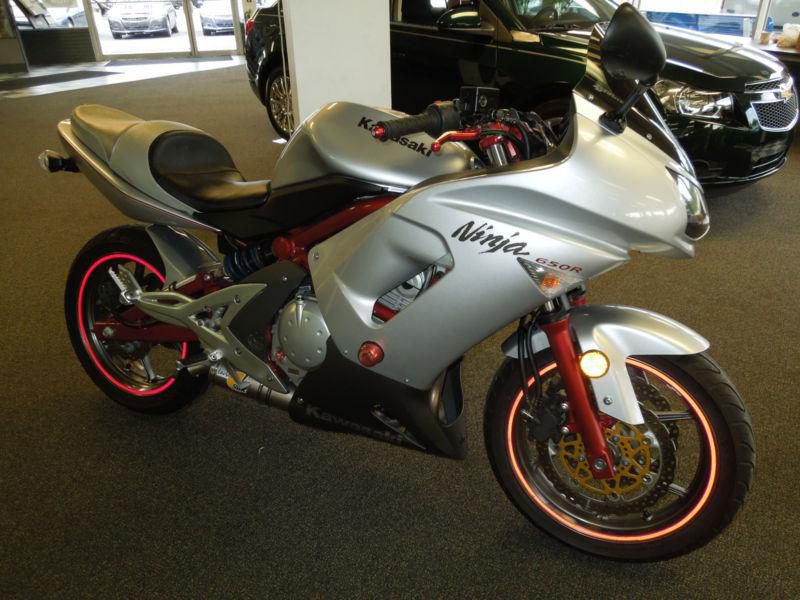 2006 Kawasaki Ninja 650R with many upgrades 600 636 650 R