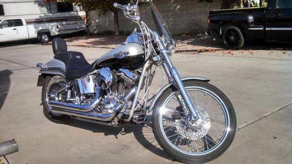 2003 Harley Davidson Deuce- 100th edition, very nice.. Priced to sell.