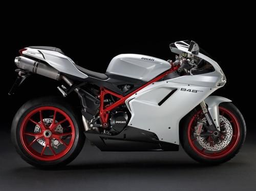 2013 Ducati 848 EVO Sportbike 