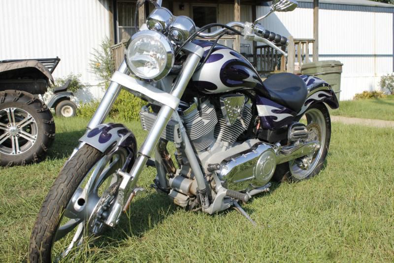 2004, Victory , Vegas, cruiser, purple, silver, two toned,Chopper, custom, bike
