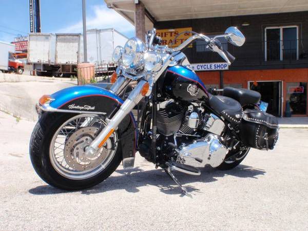 2007 Harley Davidson Softail-7,700 miles -96 cubic inch-6 speed