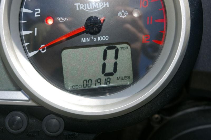2007 TRIUMPH TIGER 1050 ,VERY LOW MILES, ONE OWNER