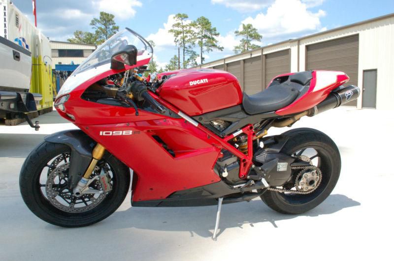 2008 Ducati 1098R Superbike Limited Edition Replica 307 of 450