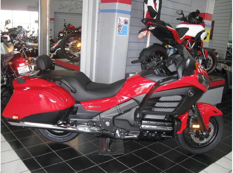 2013 Honda Gold Wing F6B Deluxe Sport Touring 