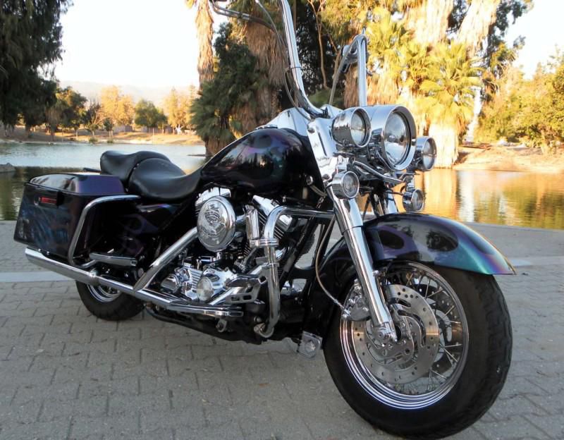 California Road King, 2001 Harley Davidson, Batman Themed Bike, Very Nice, L@@K