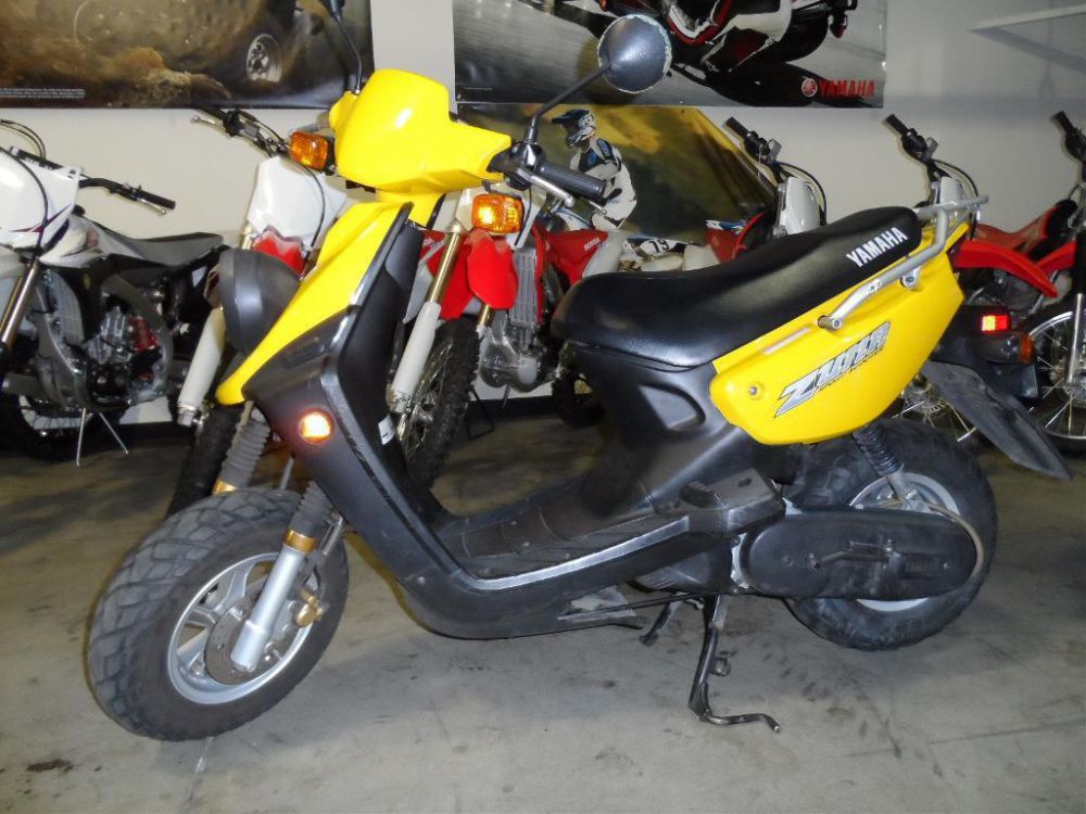 2003 yamaha zuma  scooter 