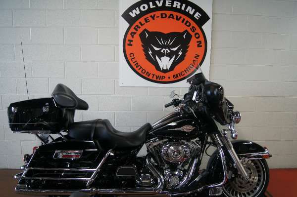 2010 Harley-Davidson FLHTC Electra Glide Classic