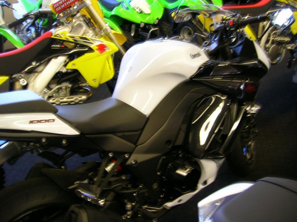 2013 kawasaki ninja 1000  sportbike 