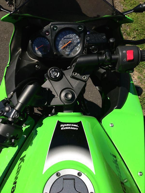 2010 Kawasaki Ninja EX250 Motorcycle No shipping 2034 miles