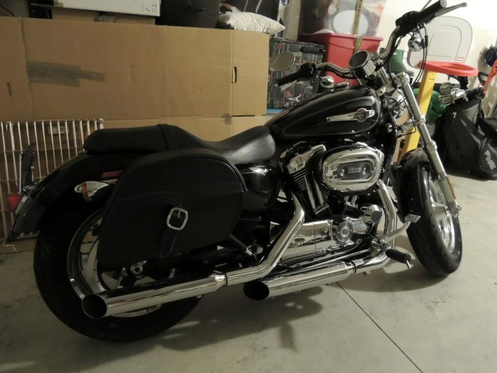 2012 Harley-Davidson Sportster 1200 CUSTOM Standard 