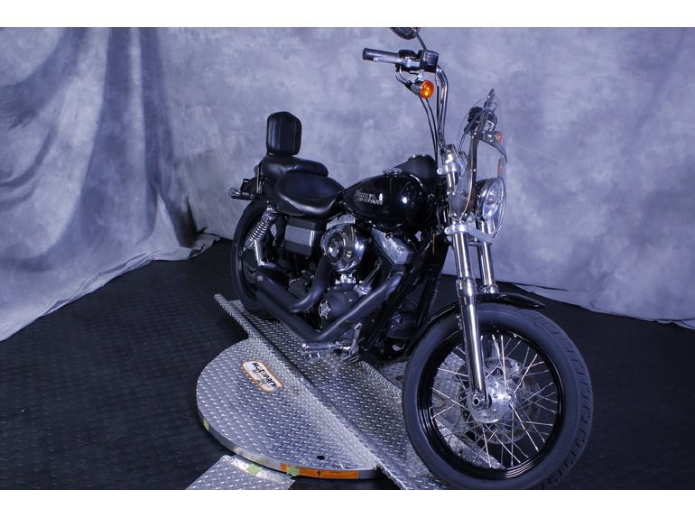 2011 Harley-Davidson FXDB - Dyna Glide Street Bob 