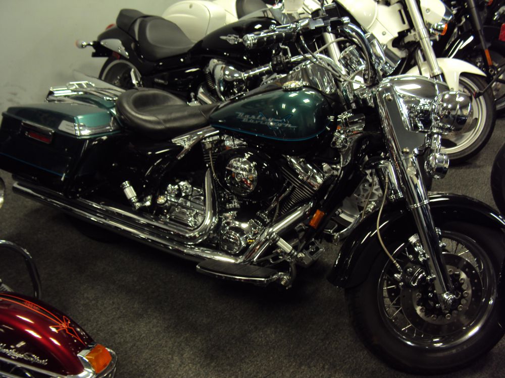 2000 Harley-Davidson FLHR Road King Cruiser 